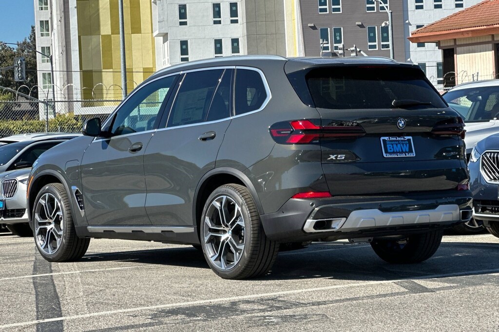 New 2026 BMW X5 PHEV xDrive50e SUV