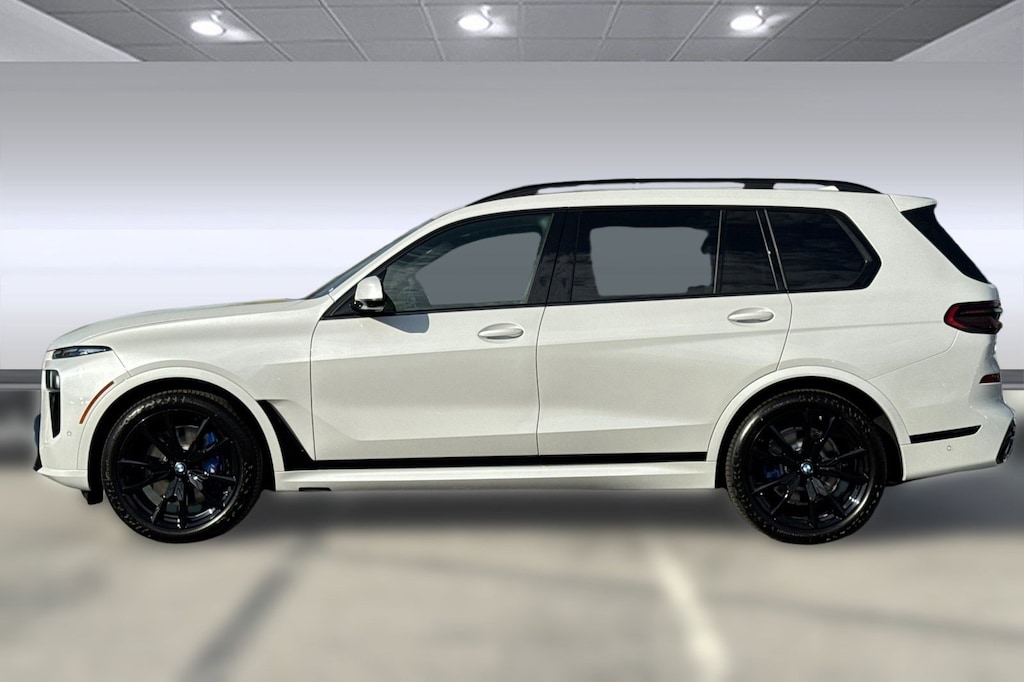 New 2026 BMW X7 xDrive40i SUV