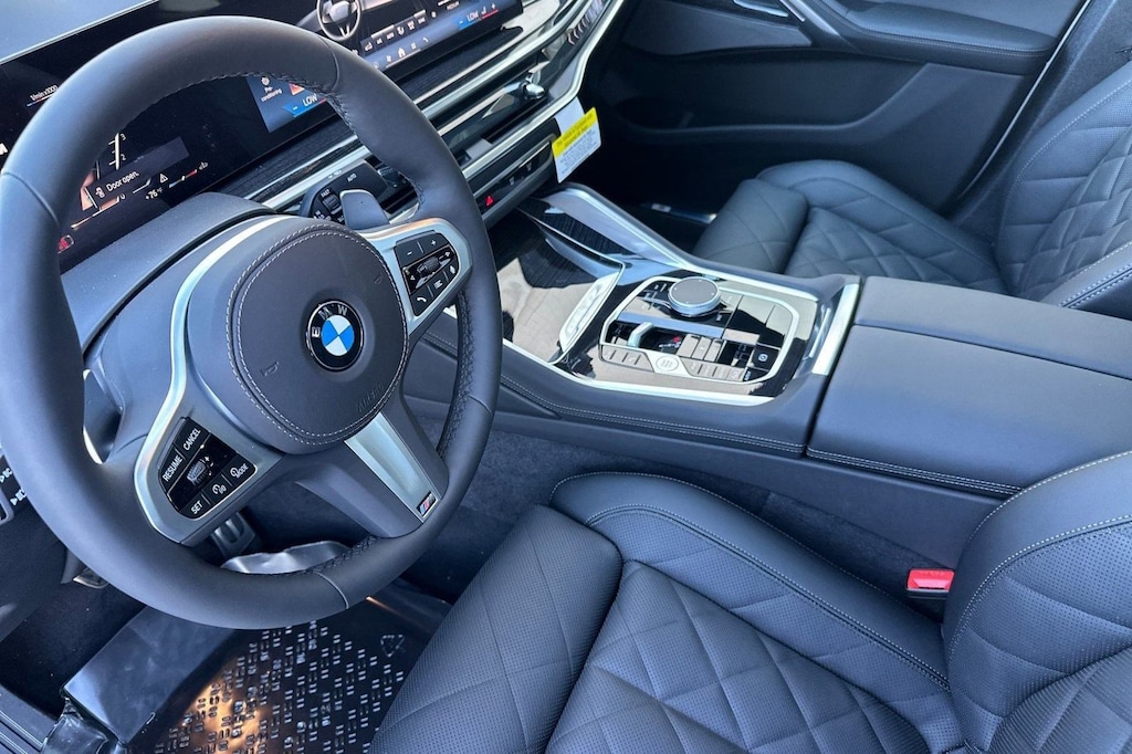 New 2026 BMW X6 xDrive40i SUV