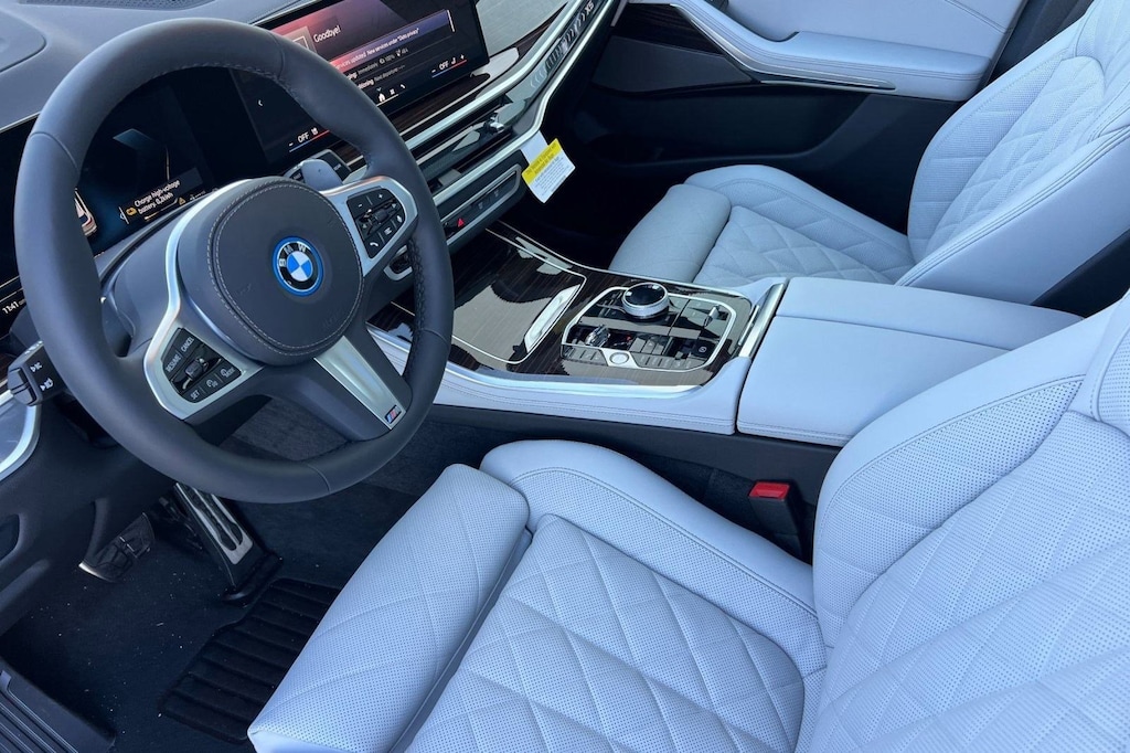 New 2026 BMW X5 PHEV xDrive50e SUV