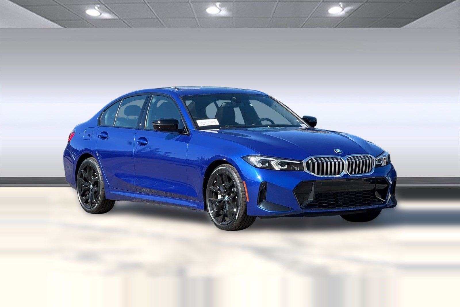 2025 BMW 3 Series 330i - Photo 6