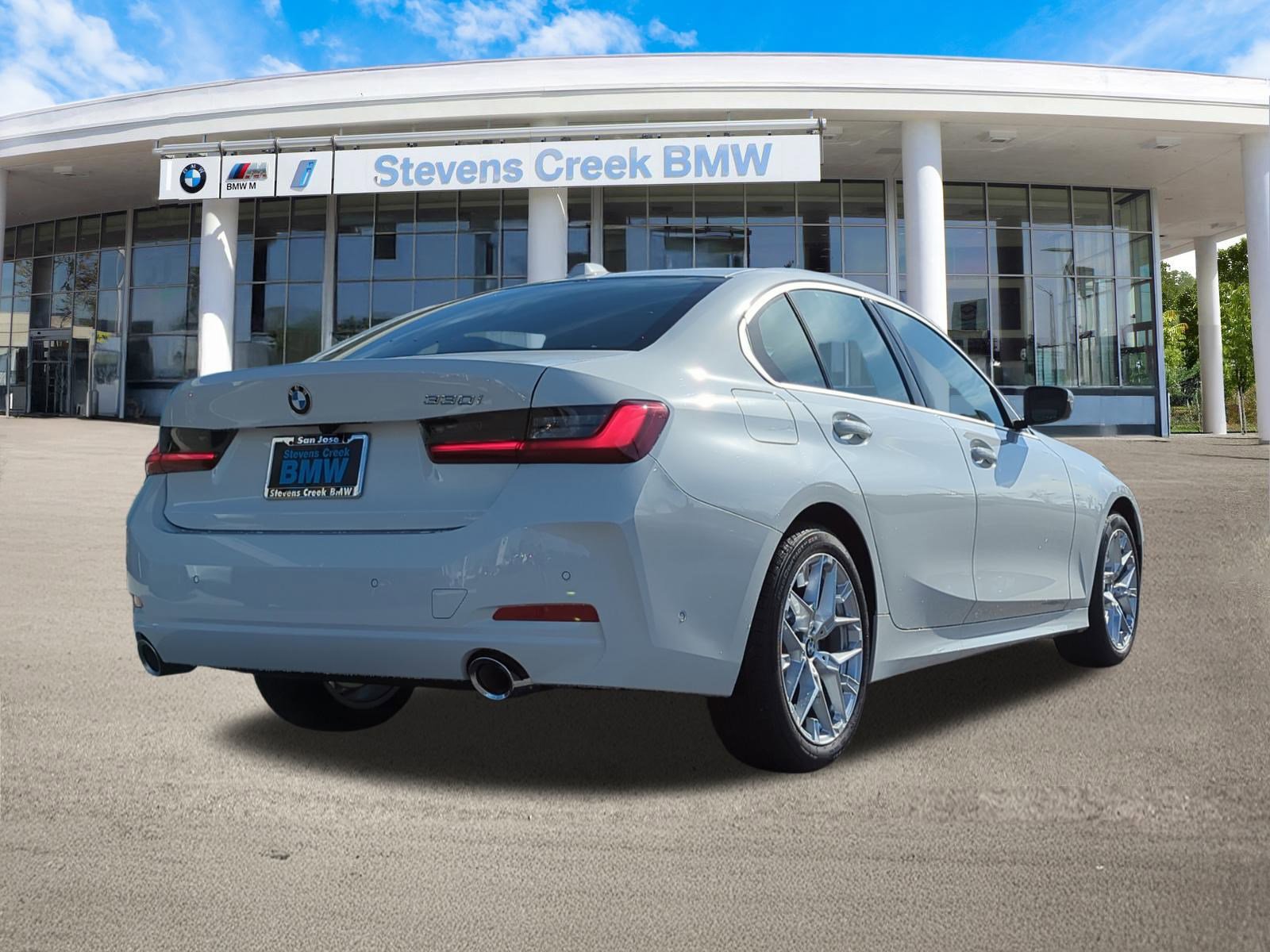 2025 Bmw 330i photo 3