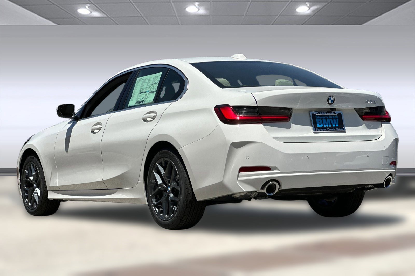 2025 Bmw 330i photo 3