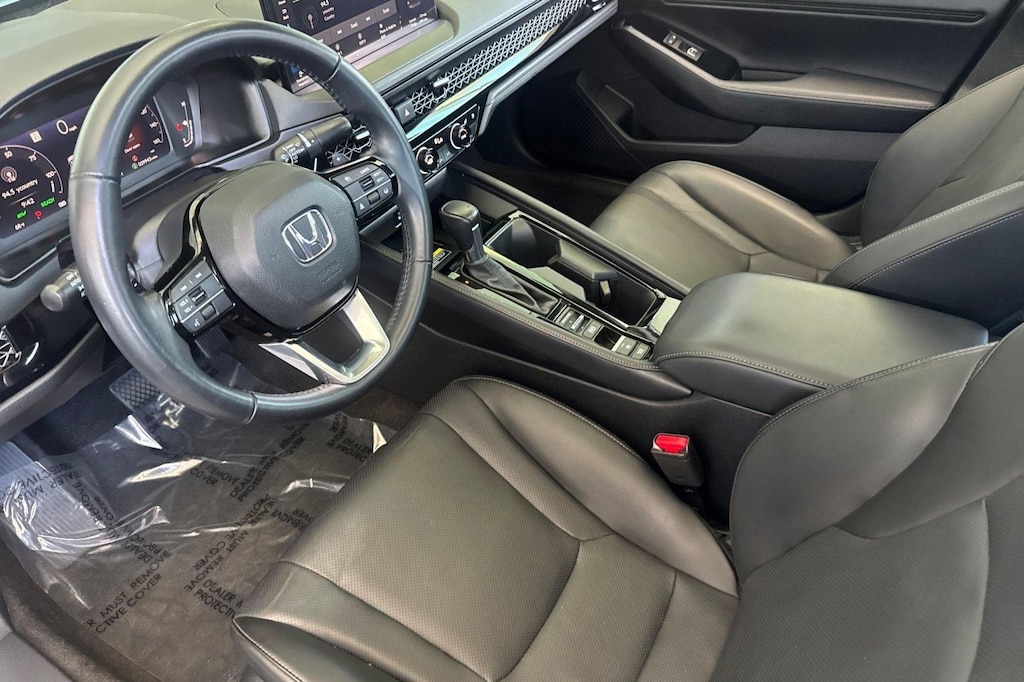 Used 2023 Honda Accord Hybrid Touring w/BSI Sedan