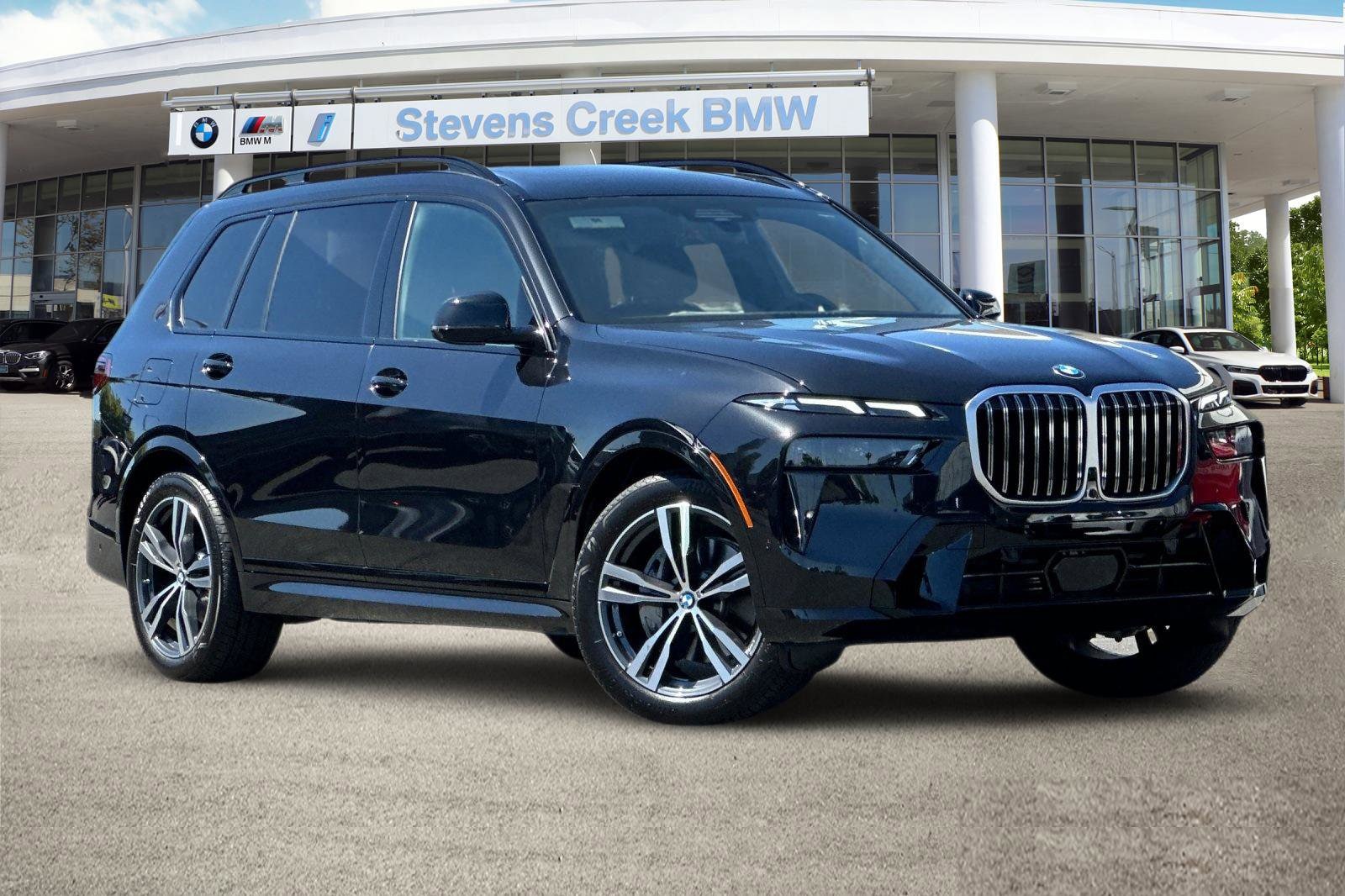 Used 2025 BMW X7 40i with VIN 5UX23EM05S9W33078 for sale in Santa Clara, CA