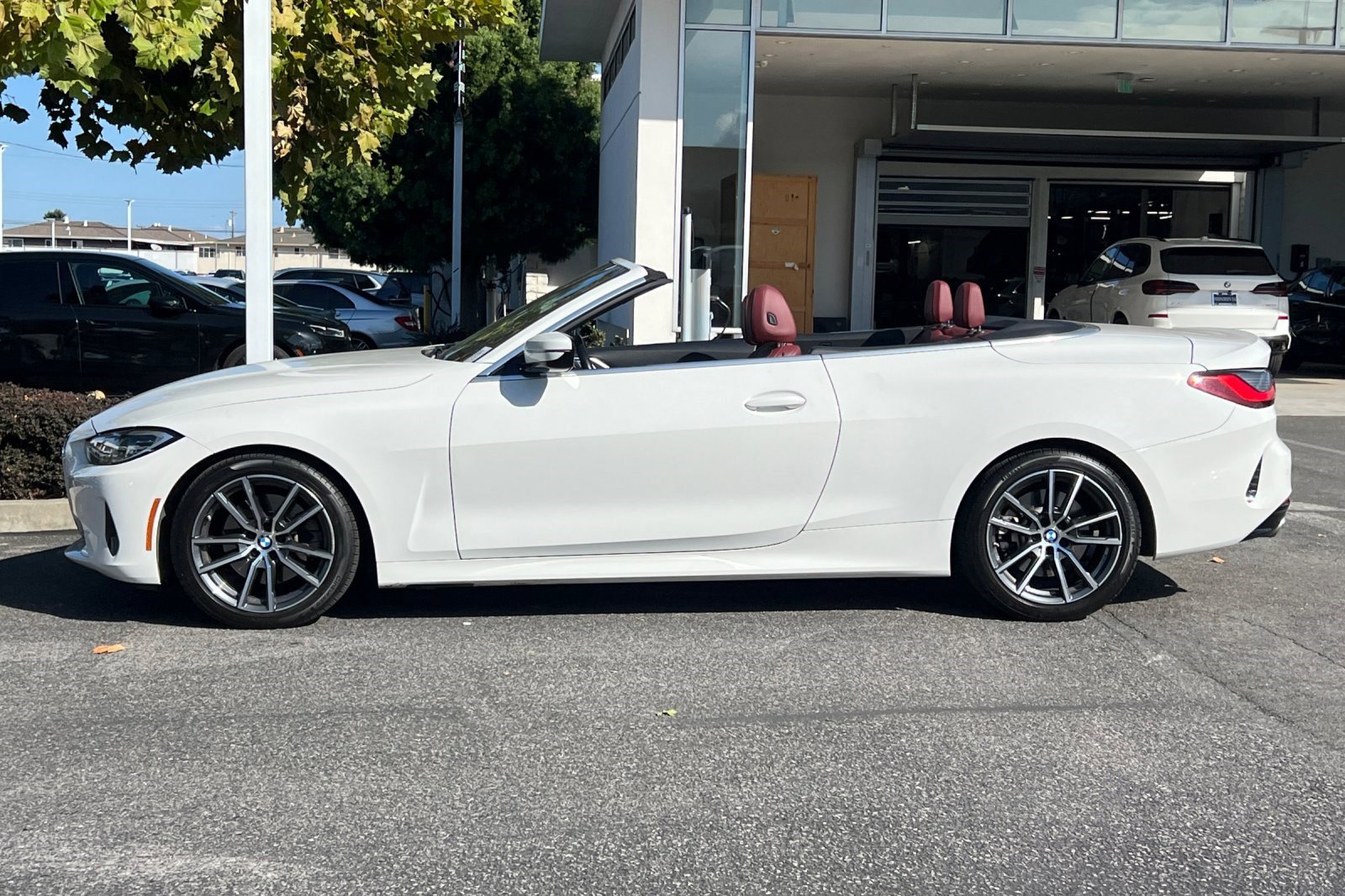 2024 Bmw 430i Convertible photo 2