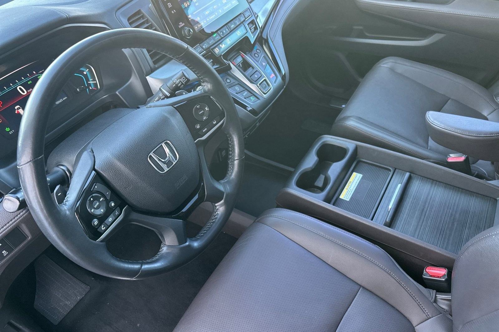 2018 Honda Odyssey Elite photo 4