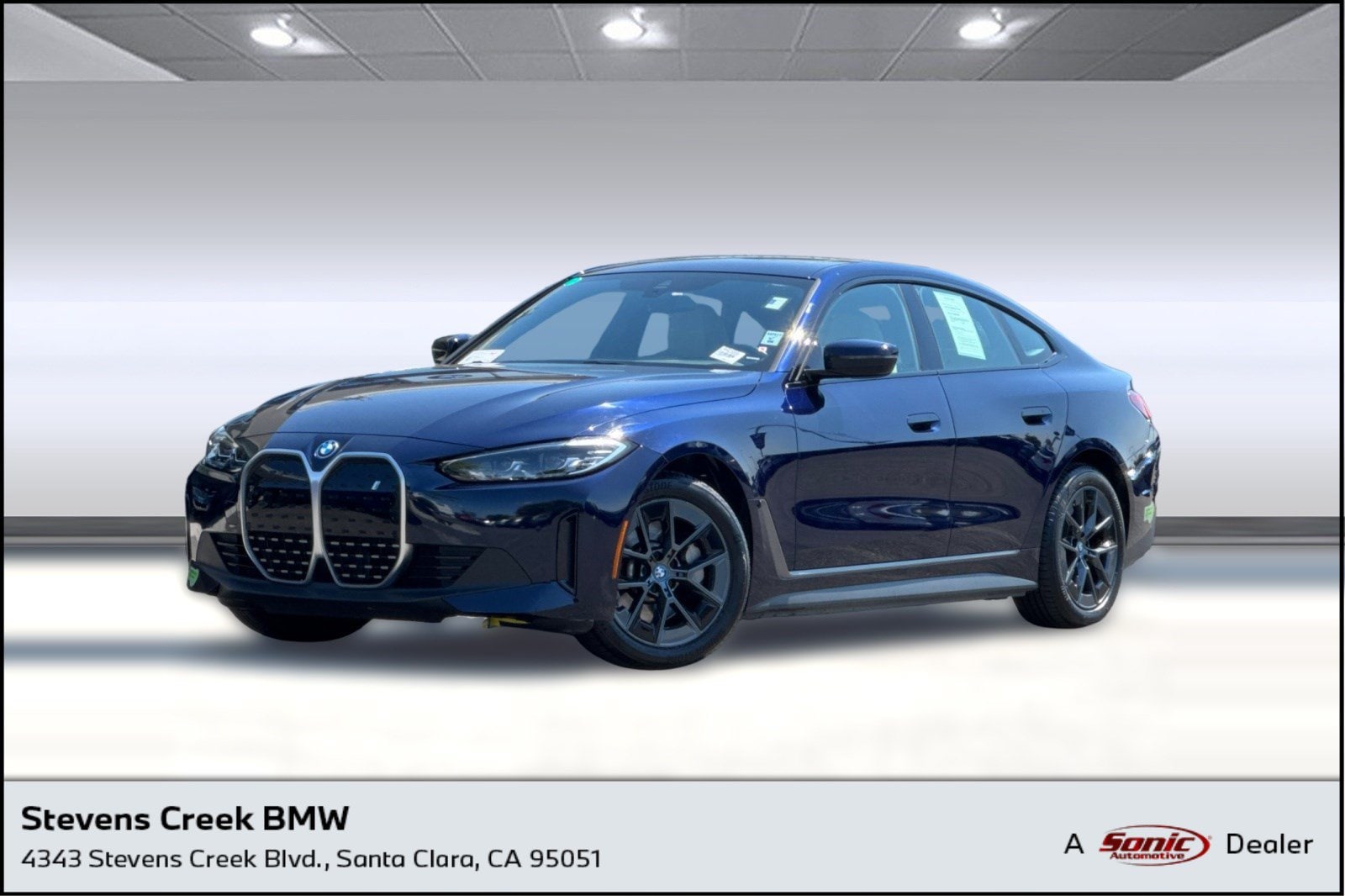 2023 BMW i4 eDrive35's photo