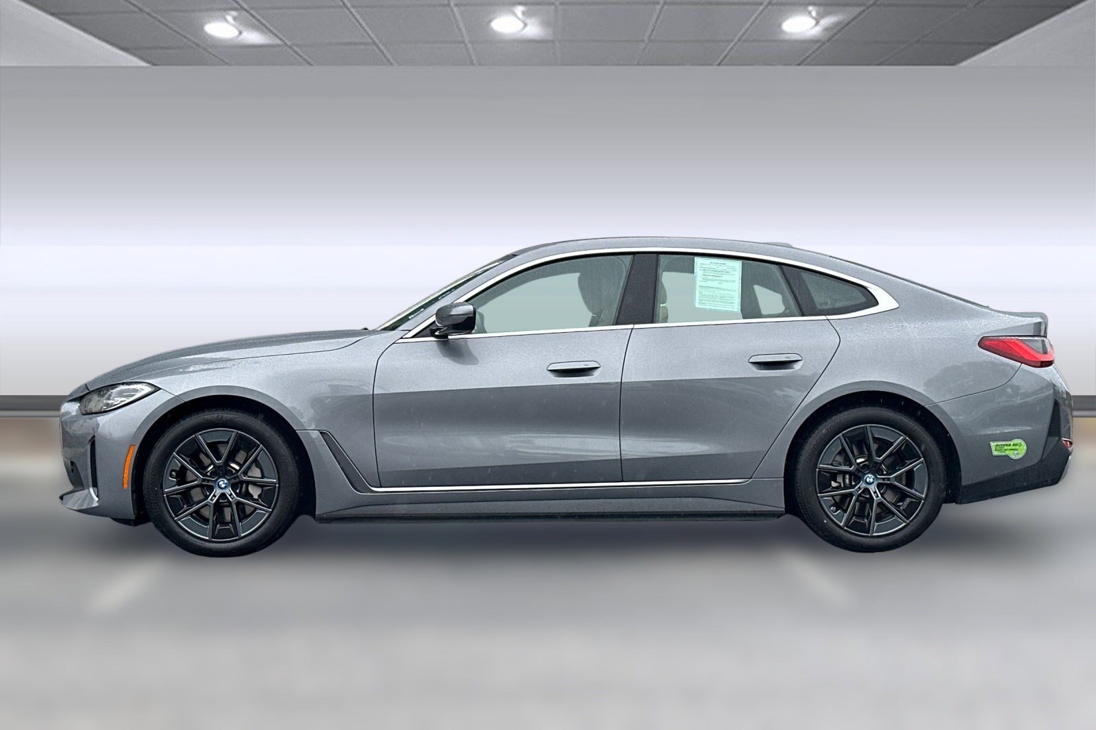 2023 Bmw i4 eDrive35 photo 2