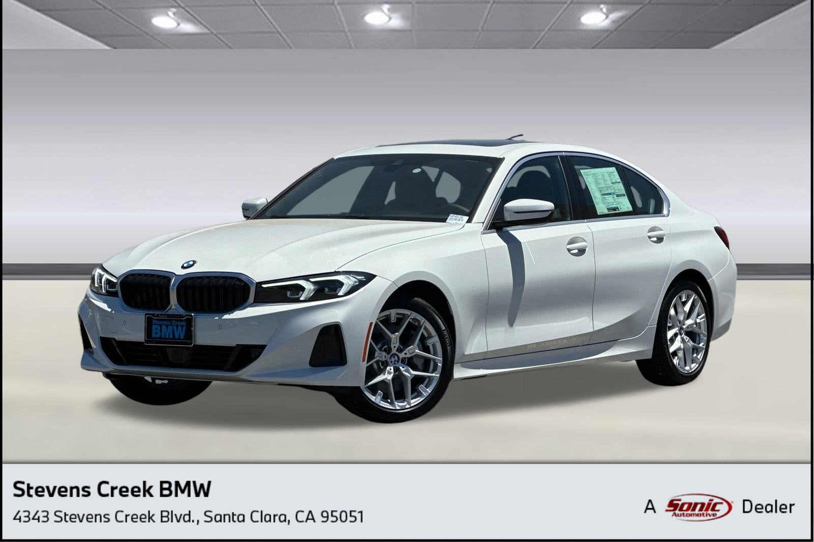 2025 BMW 3 Series 330i's photo