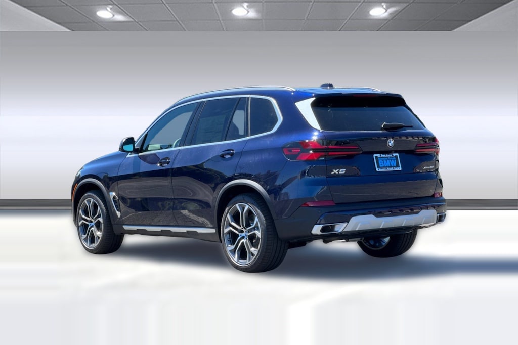 New 2026 BMW X5 xDrive40i SUV