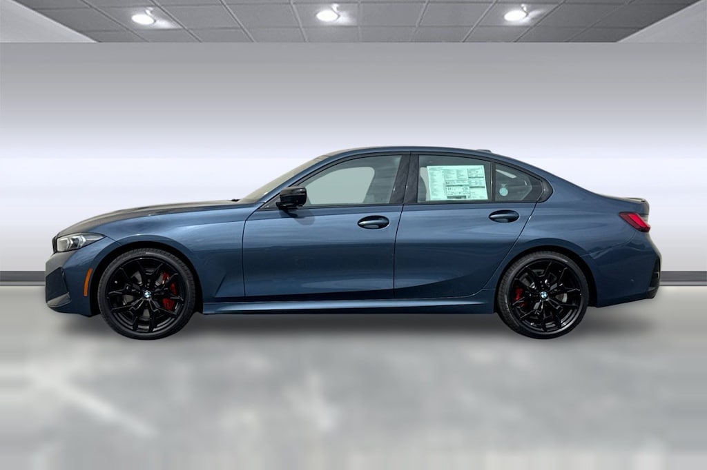 New 2026 BMW 330i Sedan