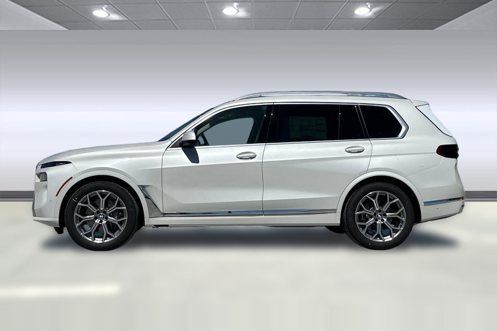 New 2027 BMW X7 xDrive40i SUV