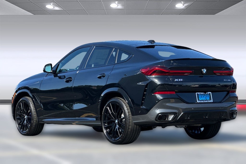 New 2026 BMW X6 xDrive40i SUV