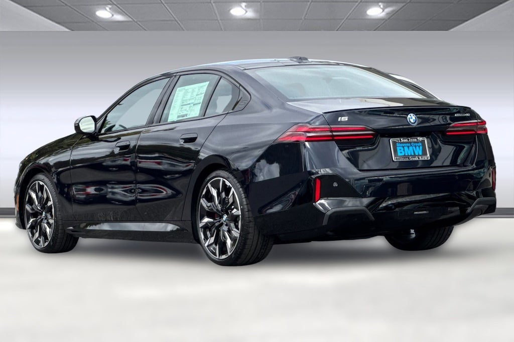 New 2026 BMW i5 eDrive40 Sedan