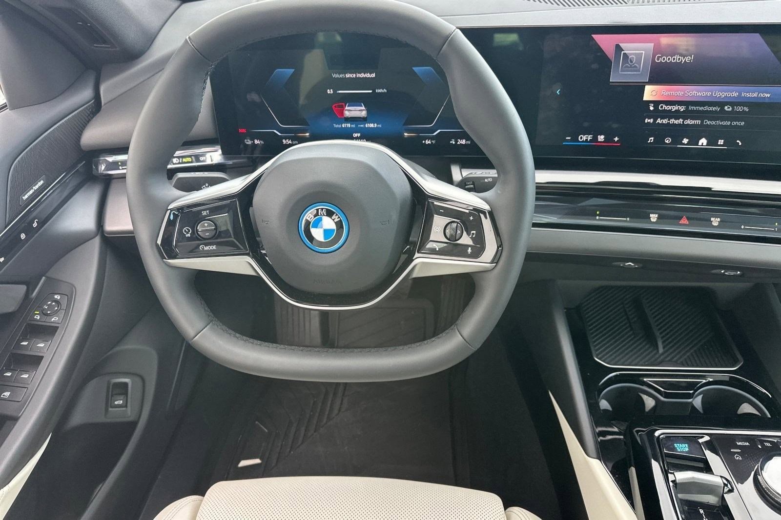 2025 BMW i5 40 - Photo 28