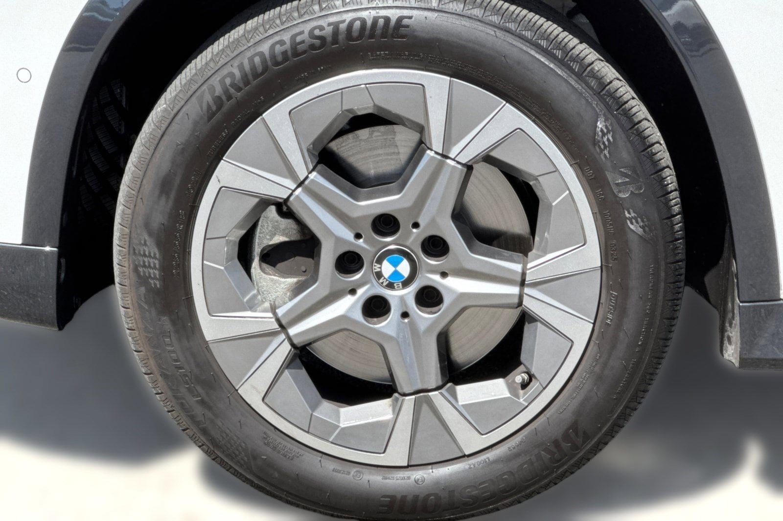 2025 BMW X1 28i - Photo 11