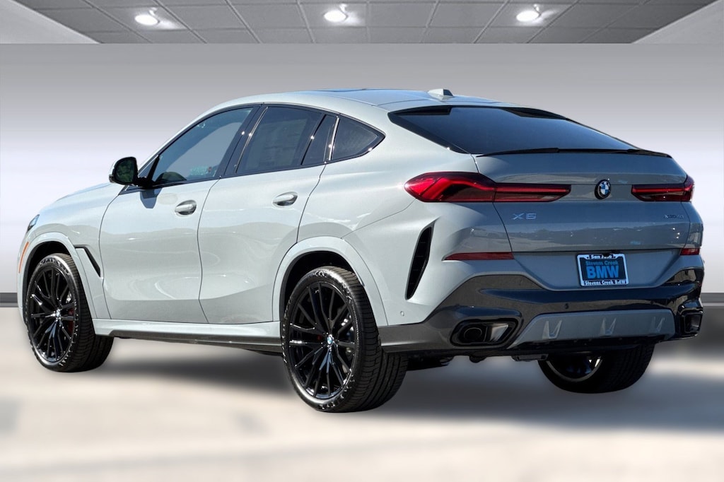 New 2026 BMW X6 xDrive40i SUV
