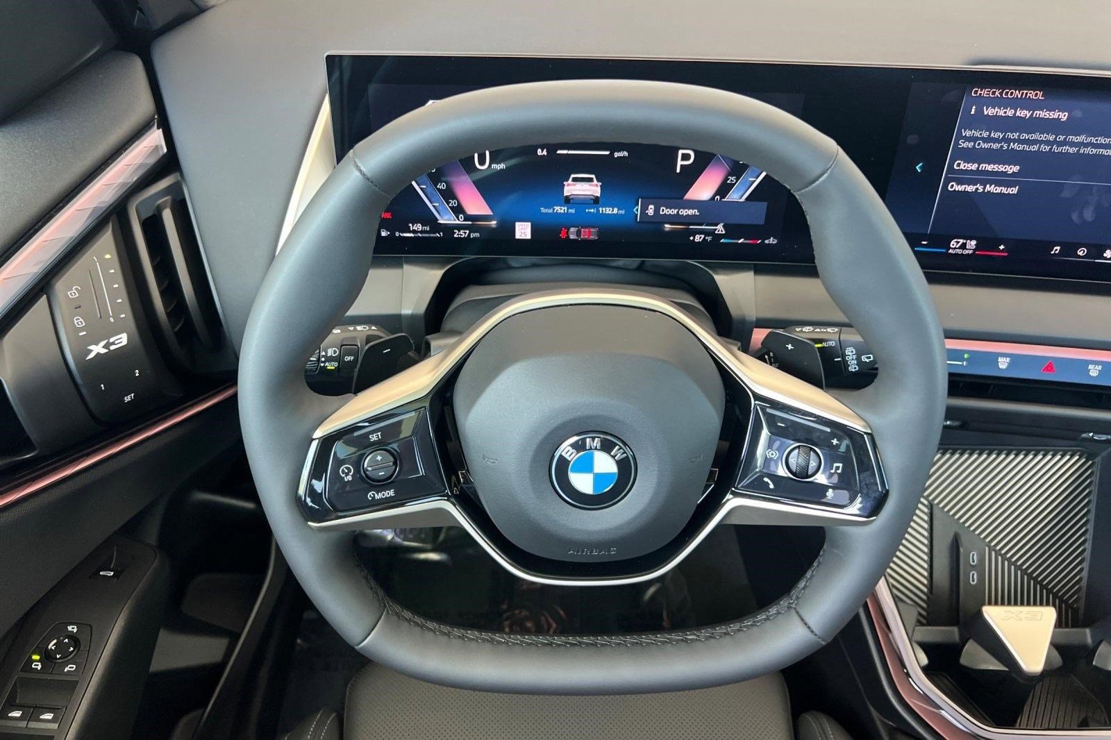 2025 BMW X3 30 - Photo 27