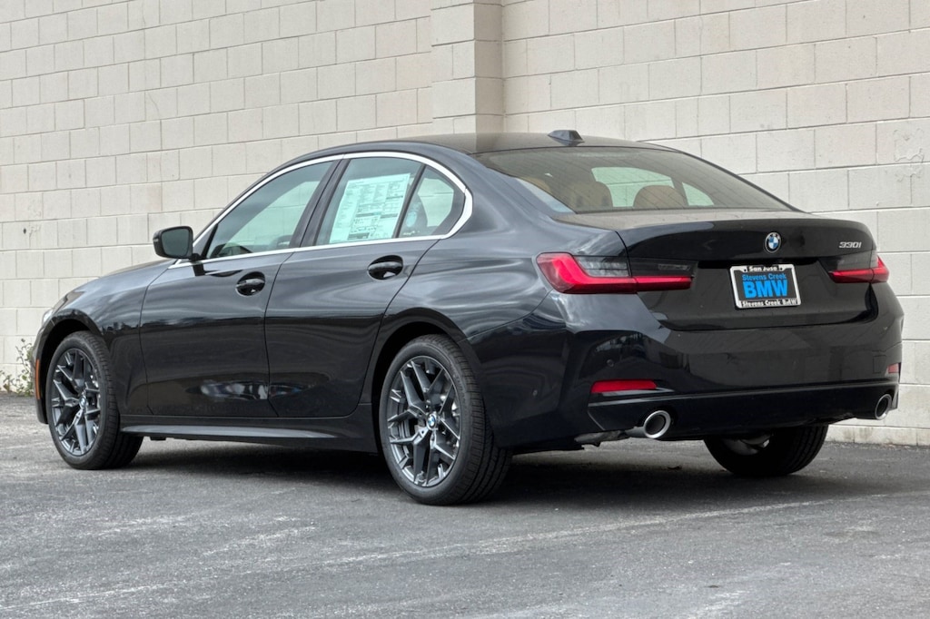 New 2026 BMW 330i Sedan