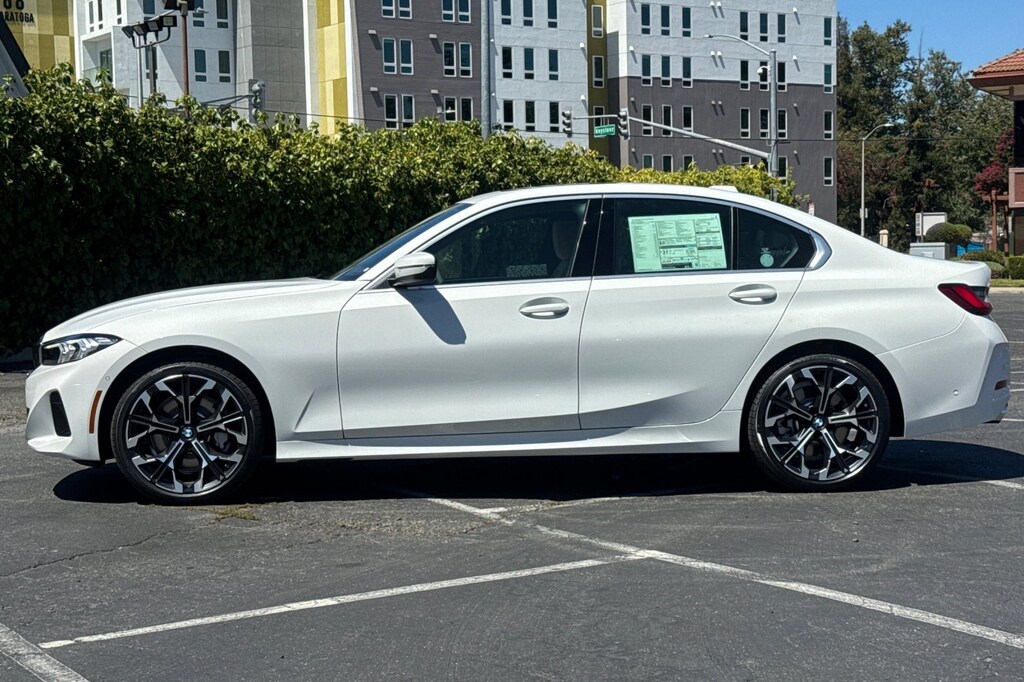 New 2026 BMW 330i Sedan