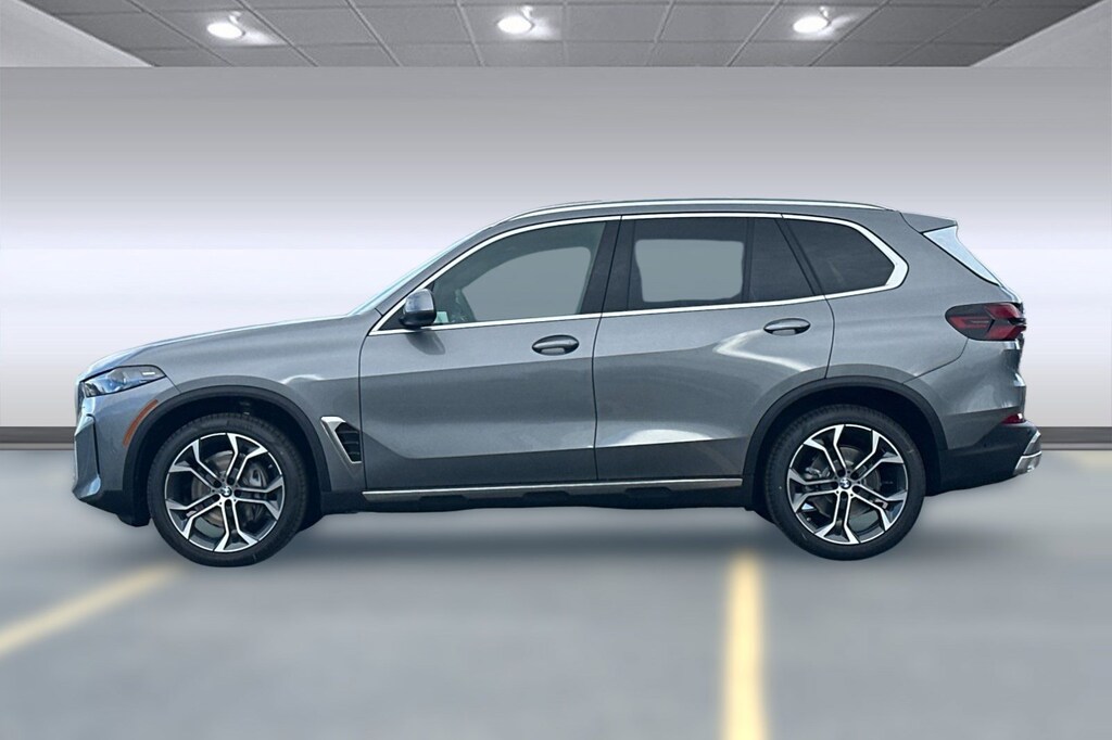 New 2026 BMW X5 xDrive40i SUV