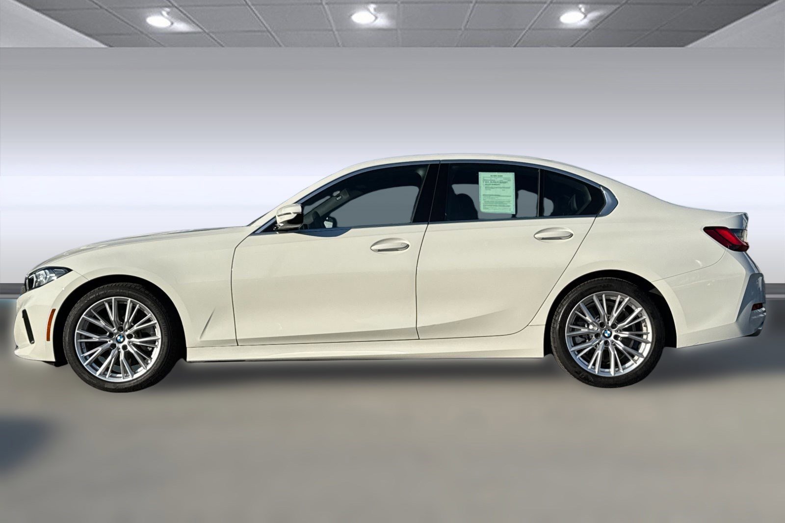 2024 Bmw 330i 3-Series photo 2