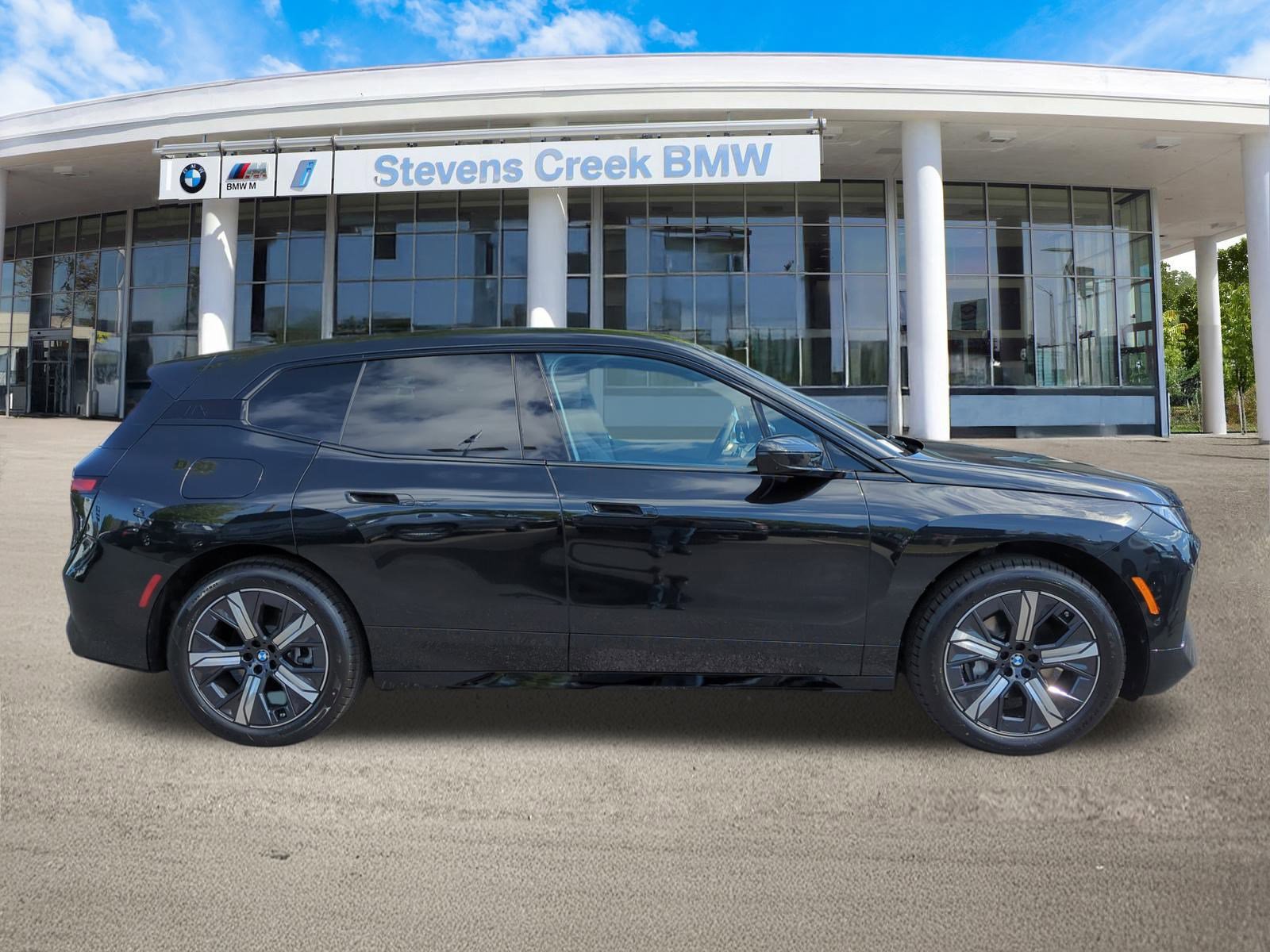 2026 Bmw iX iX xDrive60 photo 2