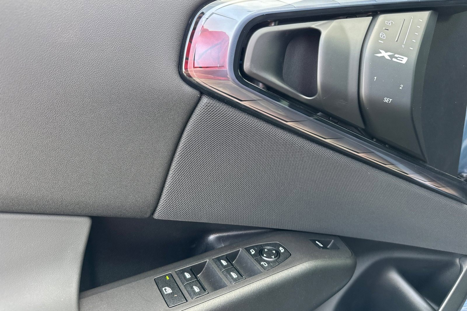 2025 Bmw X3 30x Drive photo 3