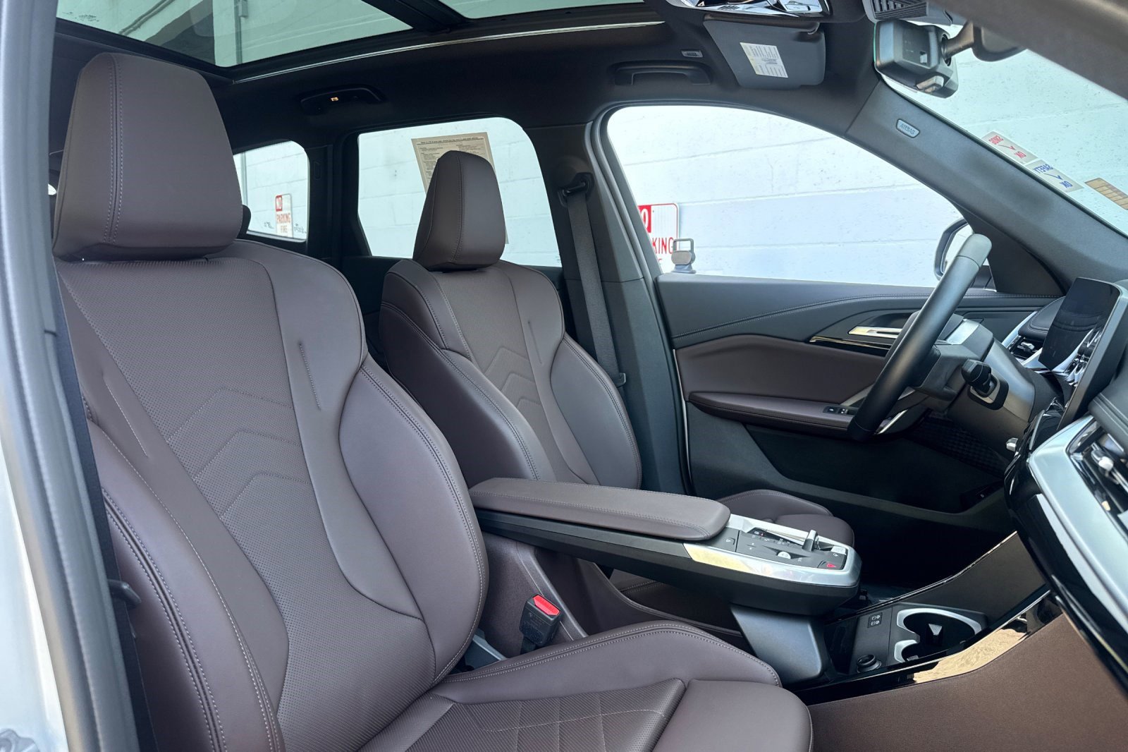 2025 BMW X1 28i - Photo 29