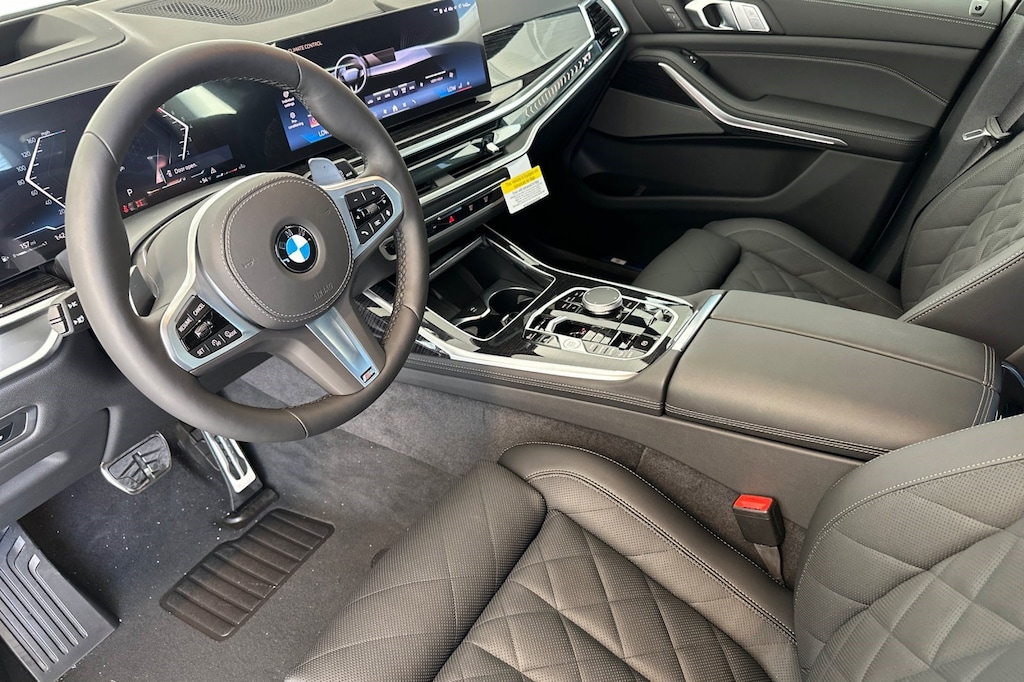 New 2027 BMW X7 xDrive40i SUV