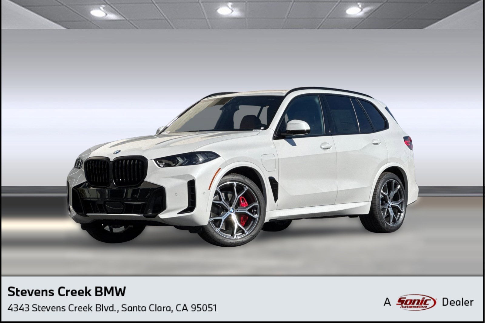 2026 BMW X5 M50i's photo