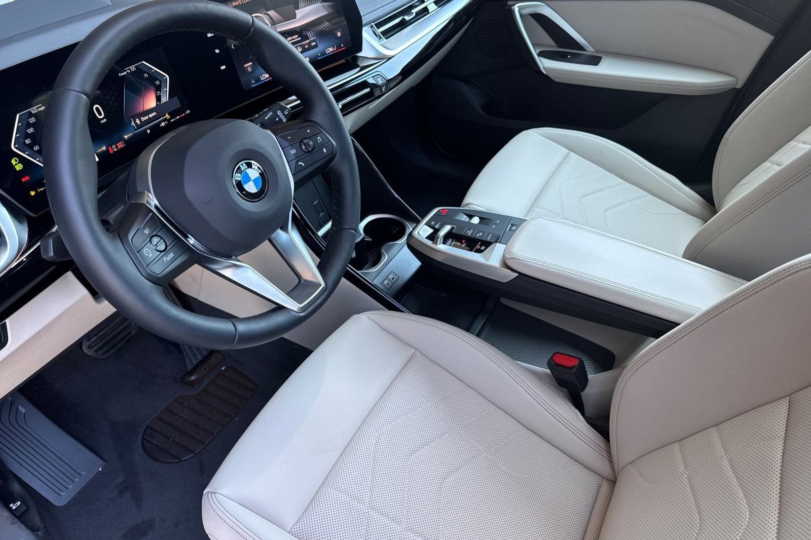 2025 Bmw X1 XDrive28i photo 4