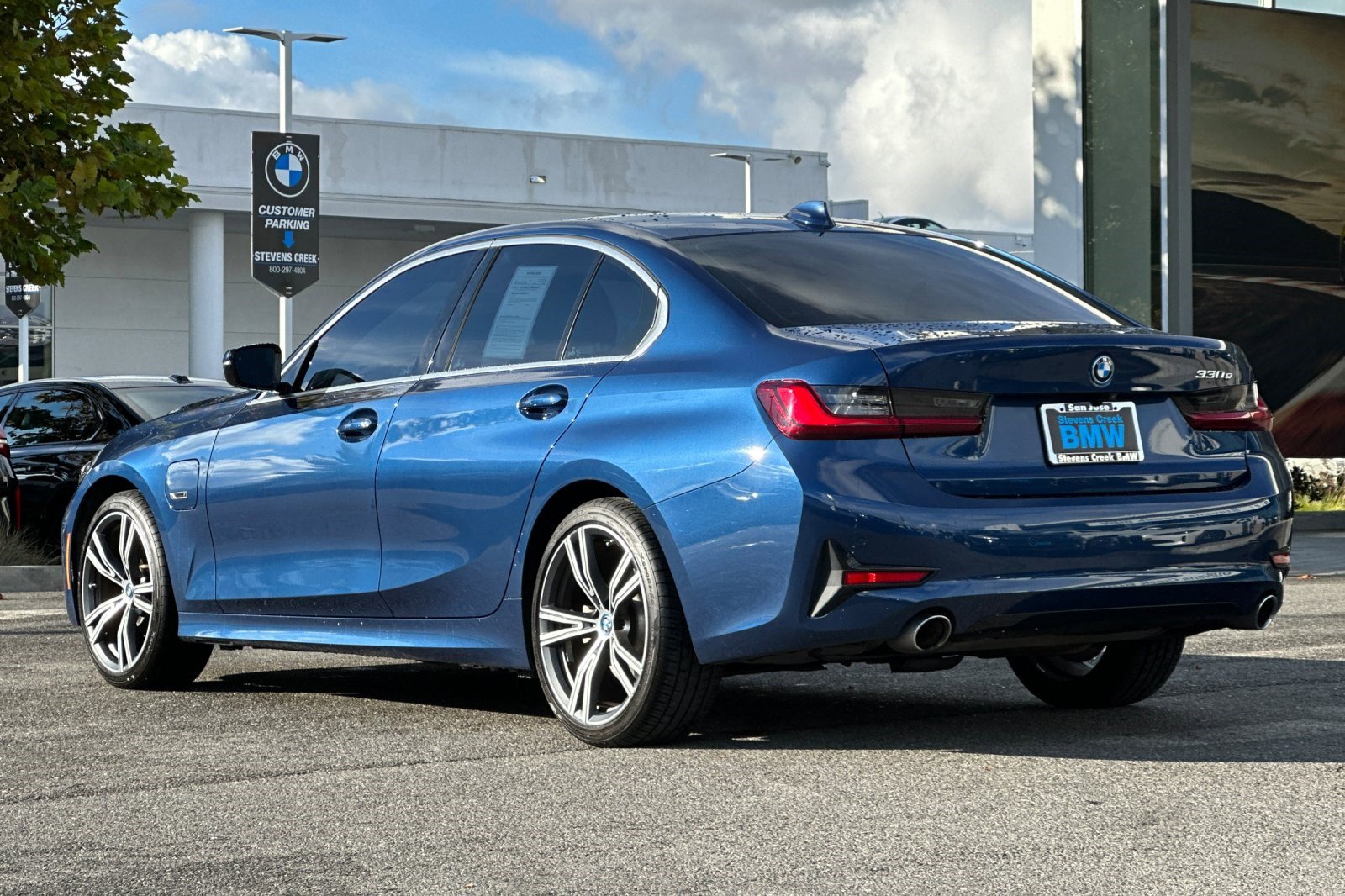2022 Bmw 330e Sedan photo 3