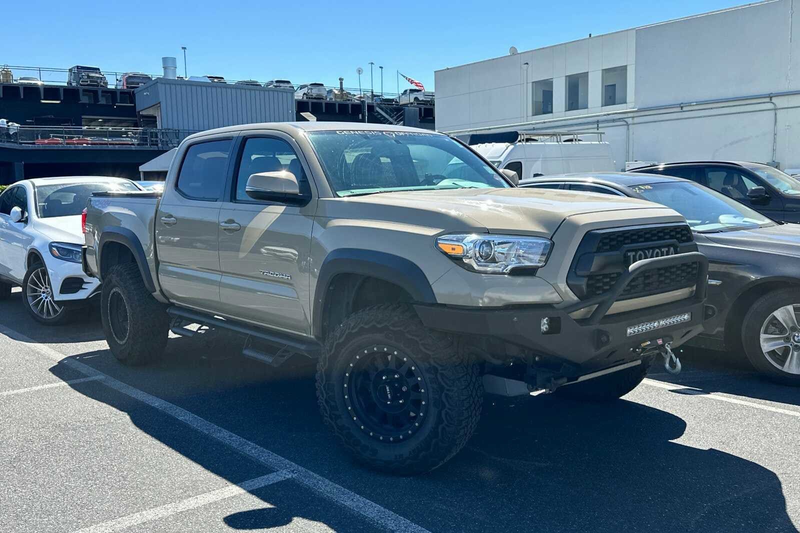 Used 2017 Toyota Tacoma TRD Off Road with VIN 3TMCZ5AN4HM061323 for sale in Santa Clara, CA