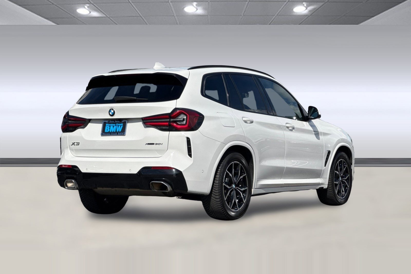 2023 BMW X3 xDrive30i photo 3