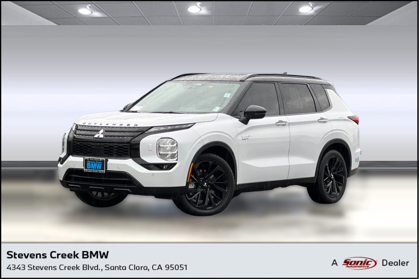 2025 Mitsubishi Outlander SEL Black Edition's photo