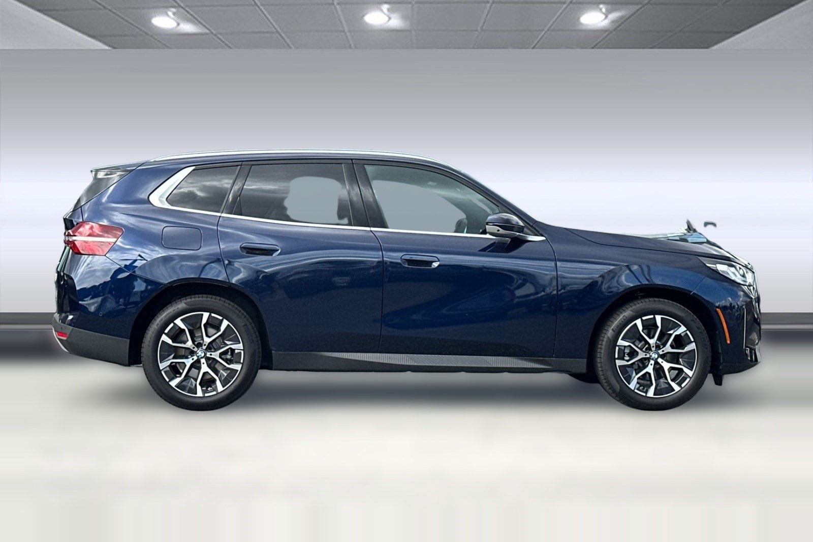 2026 BMW X3 30 - Photo 8