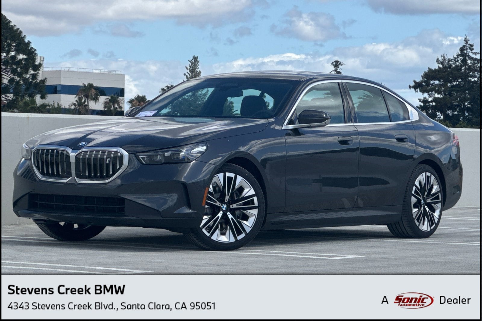 2027 BMW i5 eDrive40 Sedan's photo
