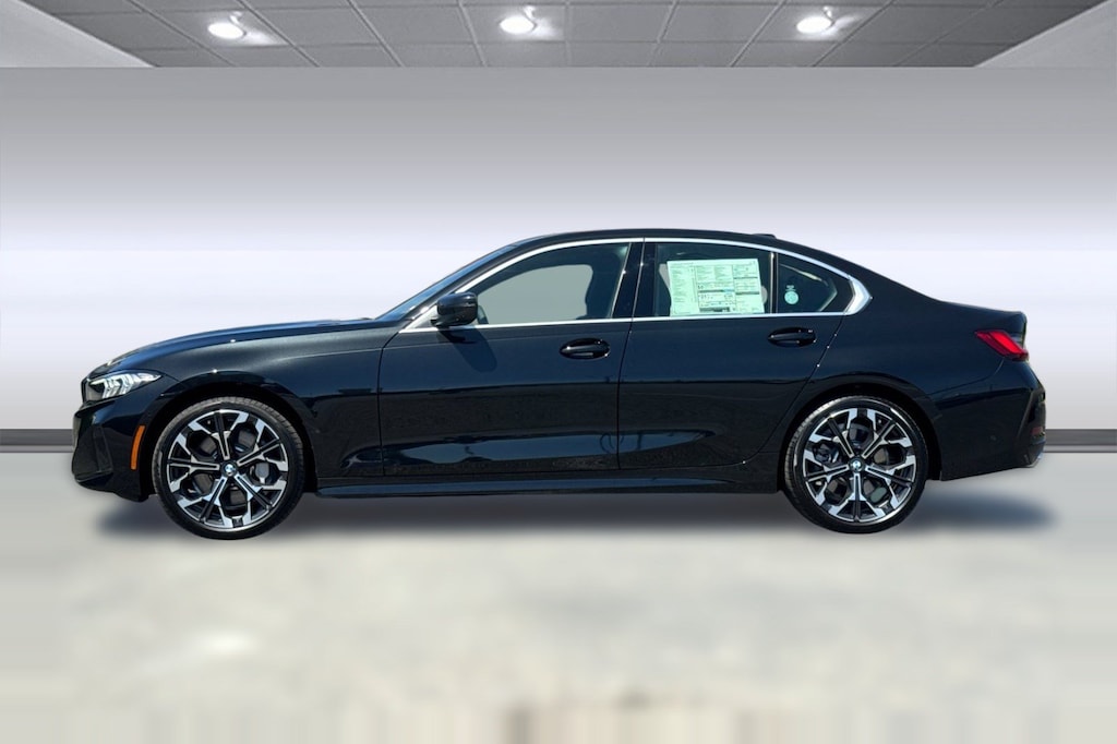 New 2026 BMW 330i Sedan