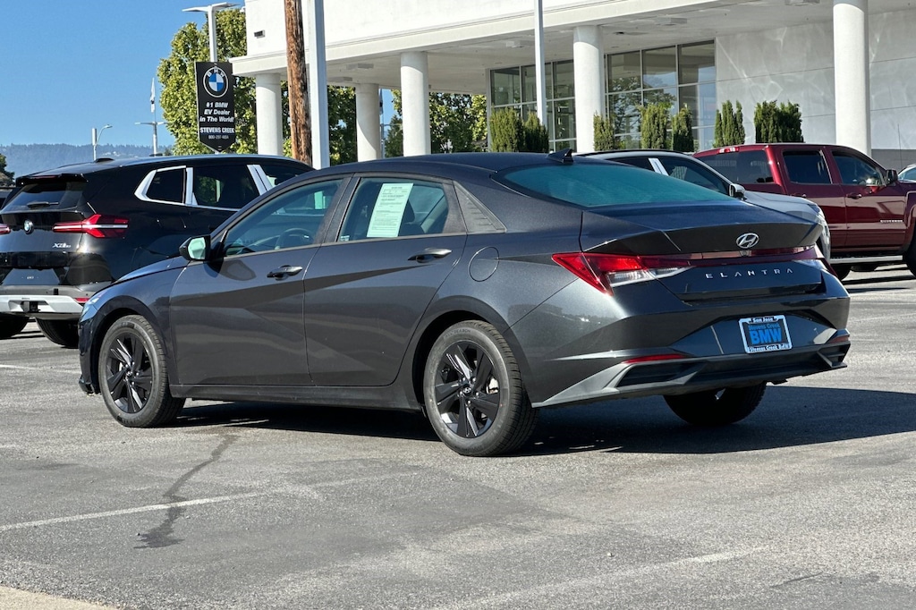 Used 2021 Hyundai Elantra SEL Sedan