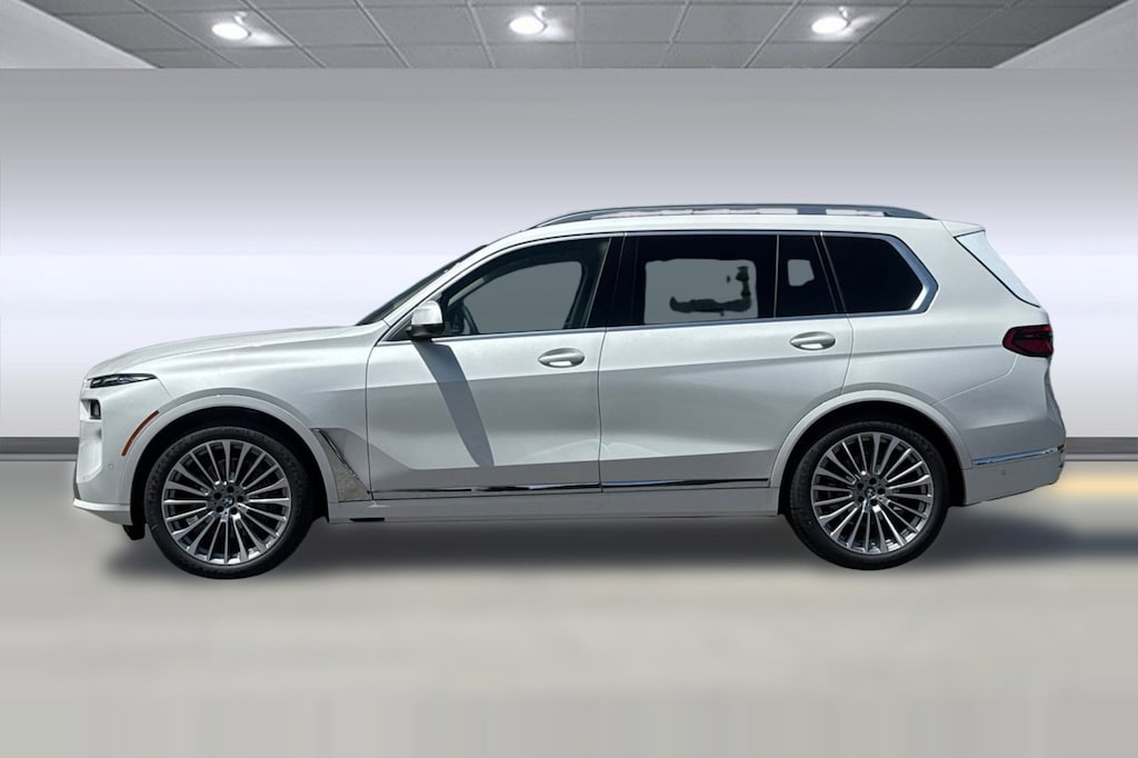 New 2027 BMW X7 xDrive40i SUV