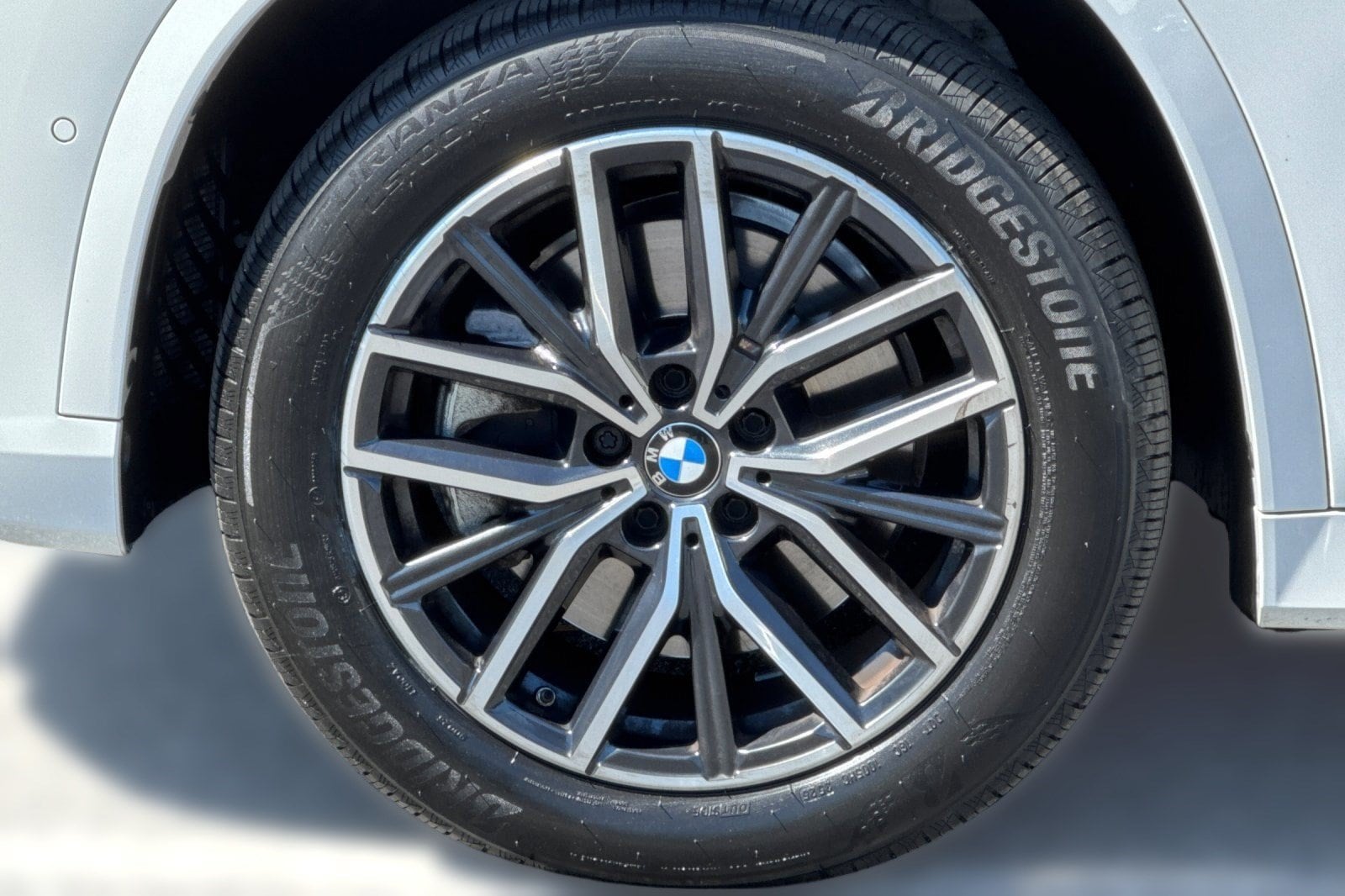 2023 BMW X1 28i - Photo 11