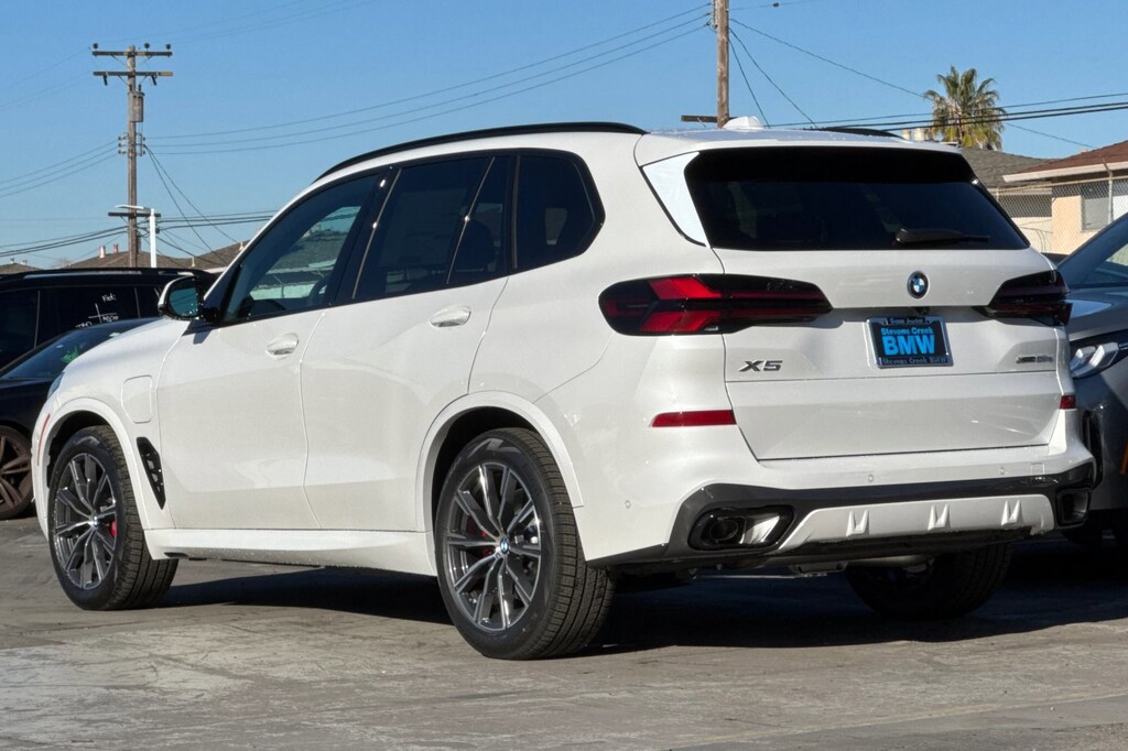 New 2026 BMW X5 PHEV xDrive50e SUV