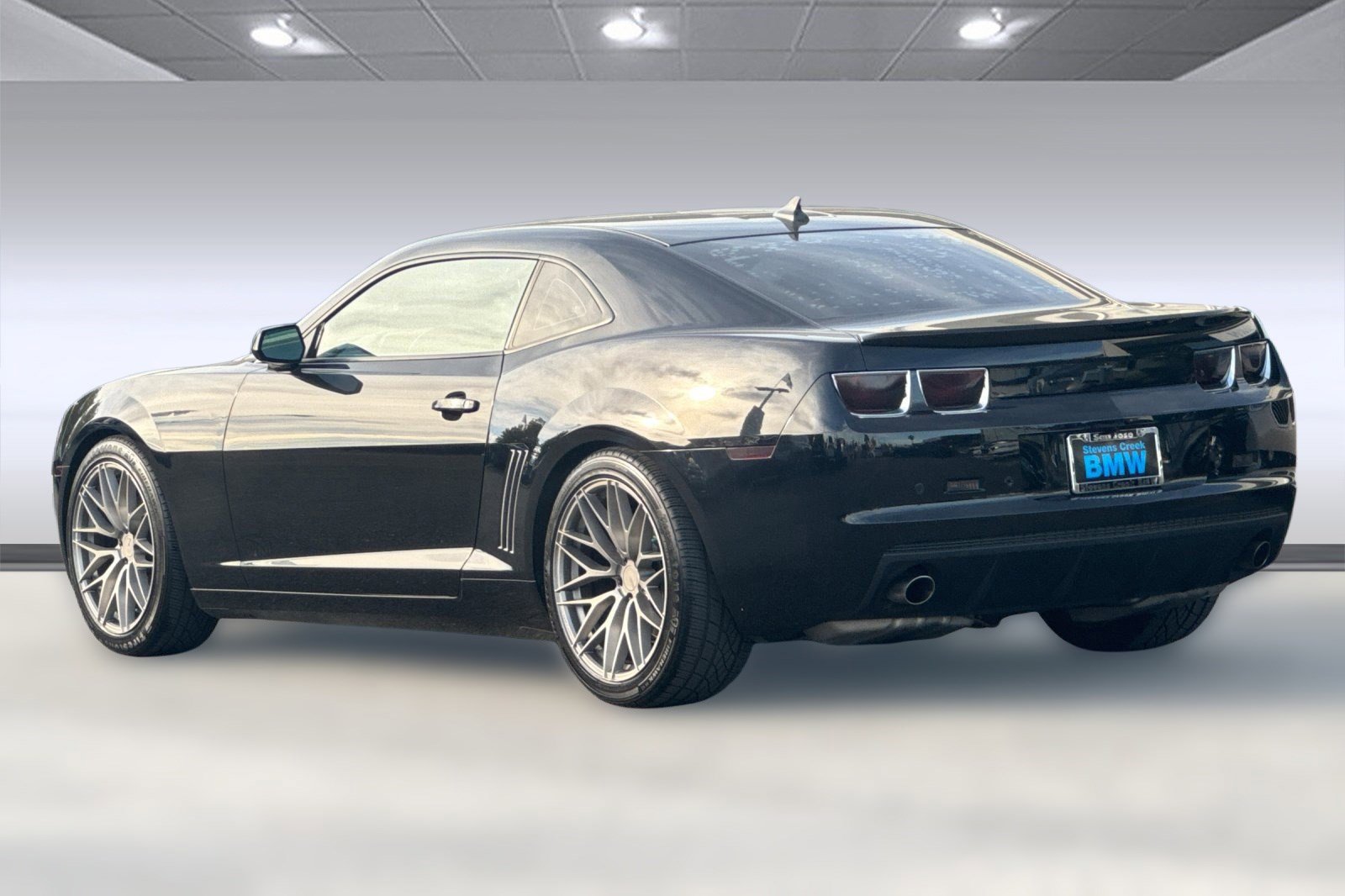 2013 Chevrolet Camaro 2LT photo 2