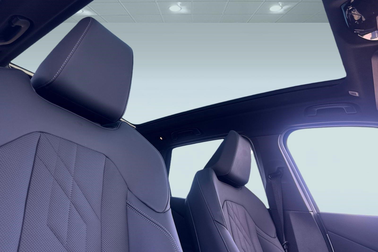2025 BMW X3 30 - Photo 14