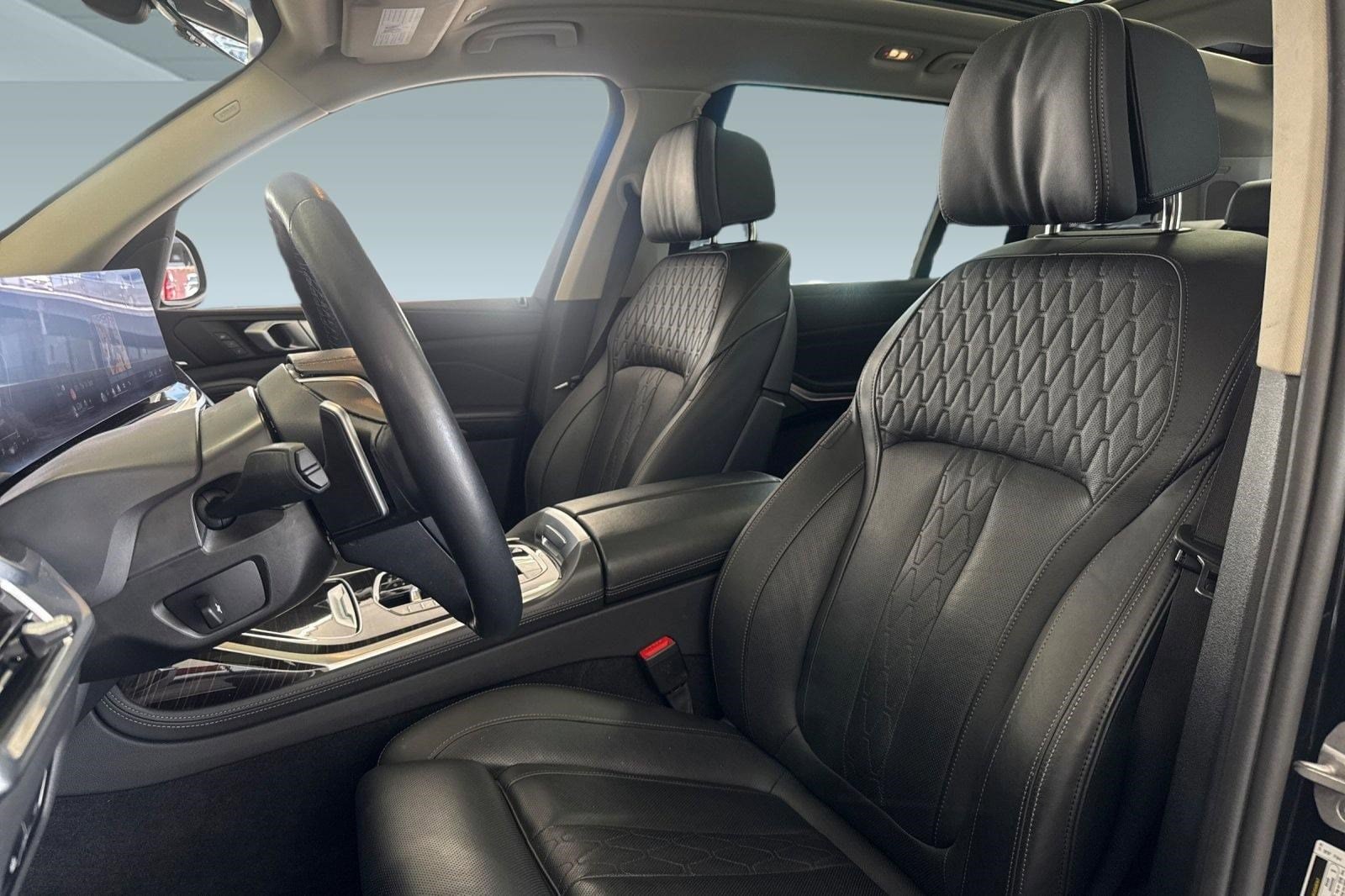 2025 BMW X7 40i - Photo 20