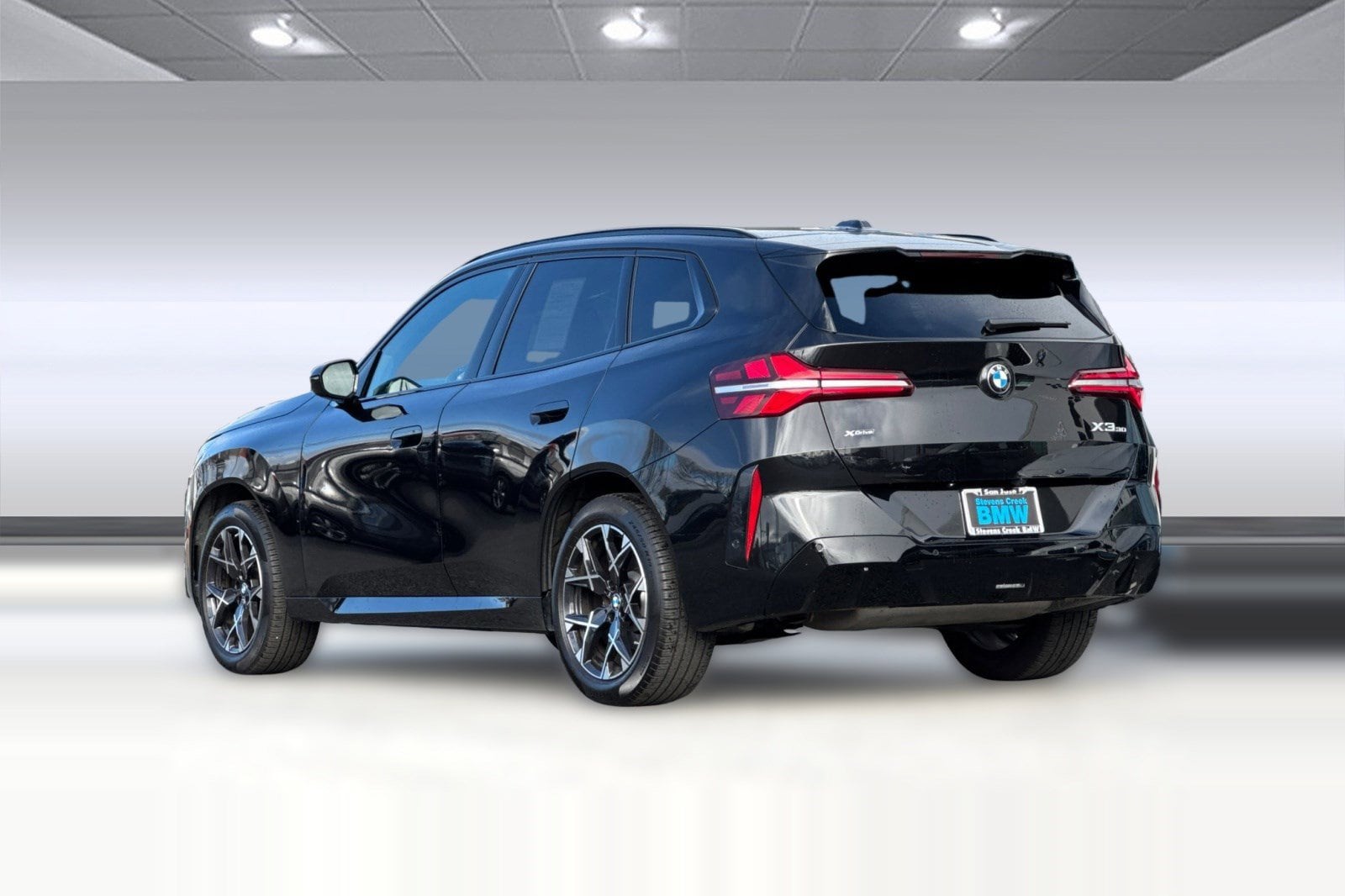 2025 BMW X3 30 xDrive photo 2