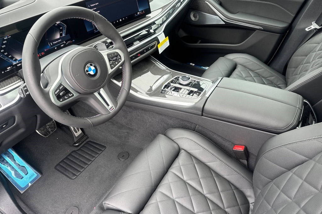 New 2026 BMW X5 M60i SUV