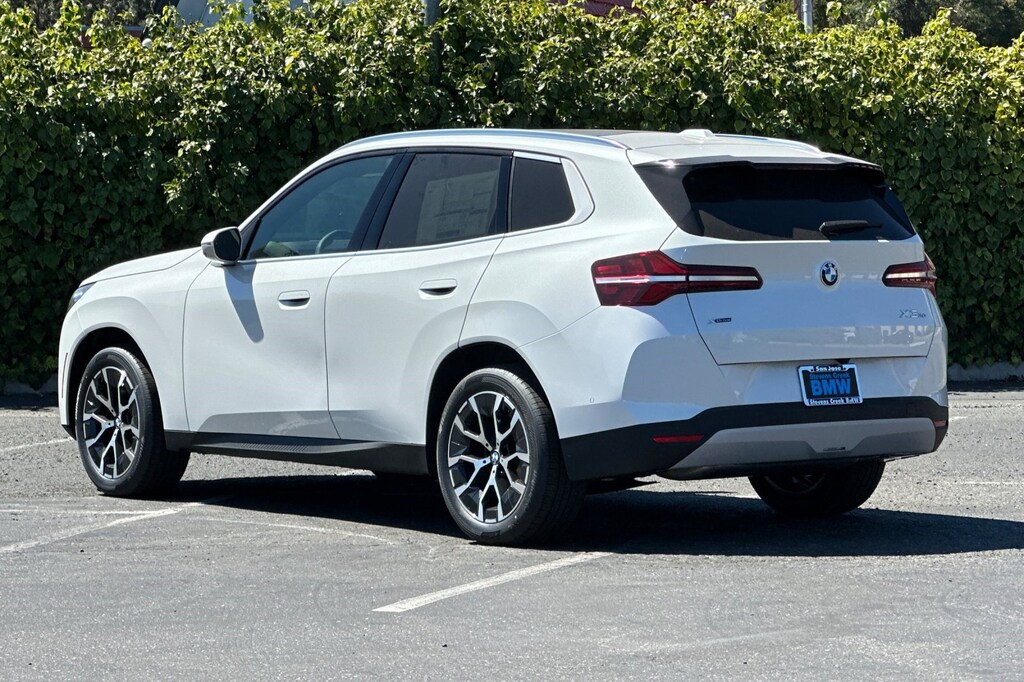 New 2026 BMW X3 30 xDrive SUV